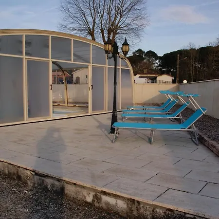 Les Coquelicots Homestay Pompejac