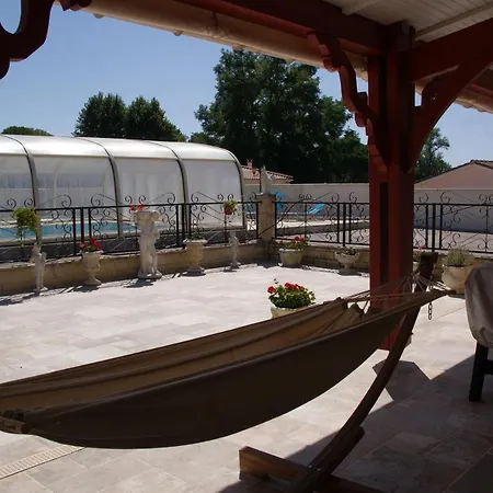 Homestay Les Coquelicots Pompejac