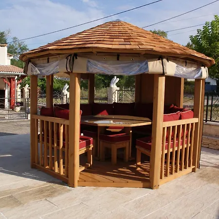 Les Coquelicots * Pompejac