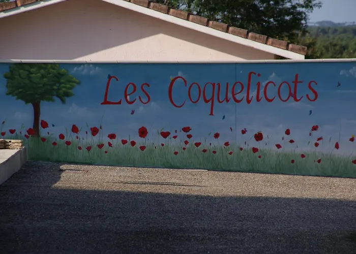 Les Coquelicots Kwatera prywatna *