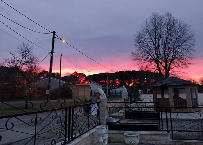 Les Coquelicots Kwatera prywatna